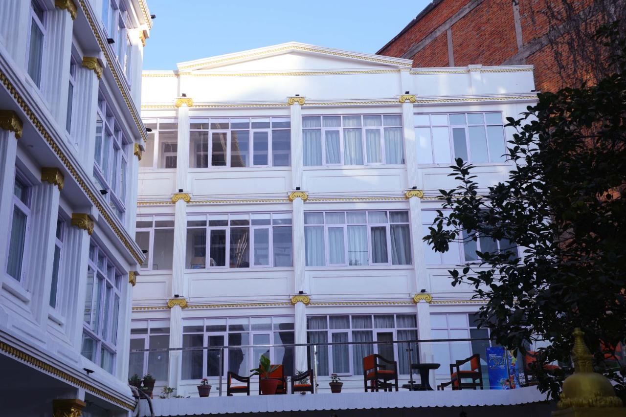 Durbar Hotel&Residence Katmandú Exterior foto
